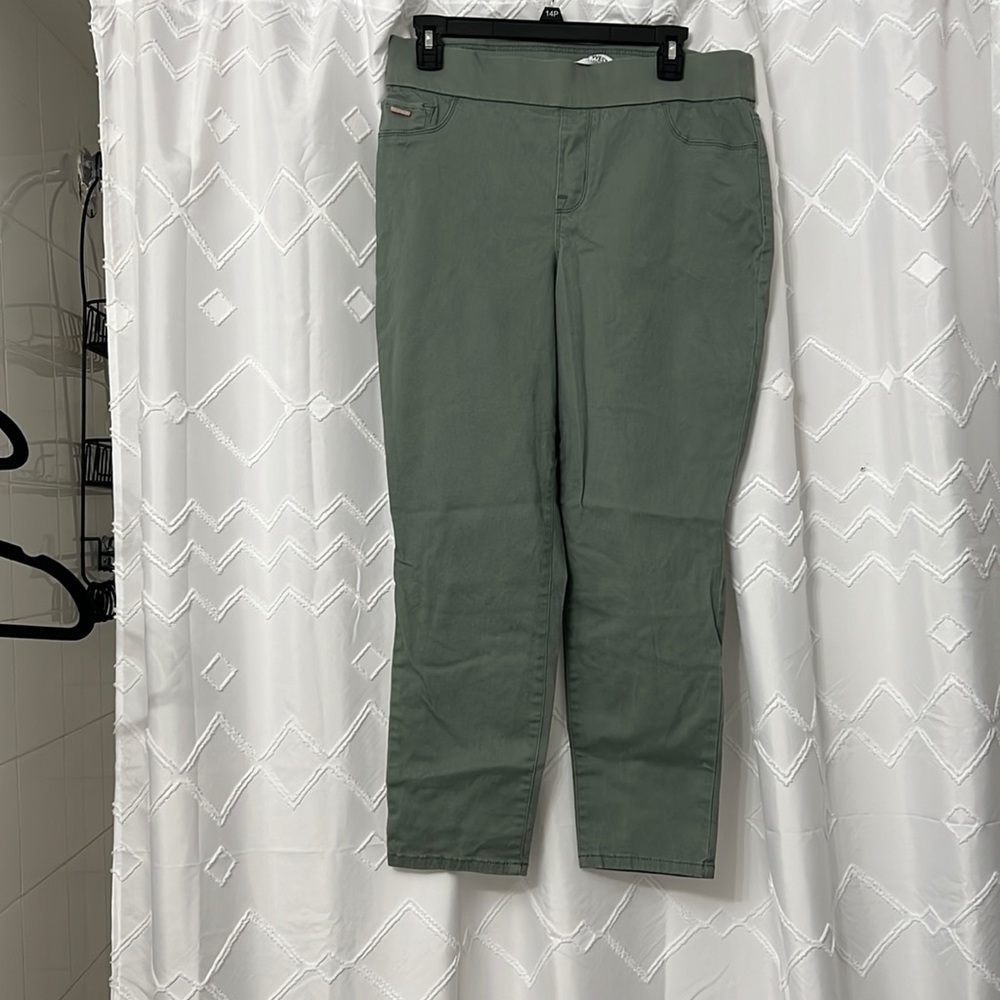 Nine West Jean Size 10- Heidi Pull On Crop Pants